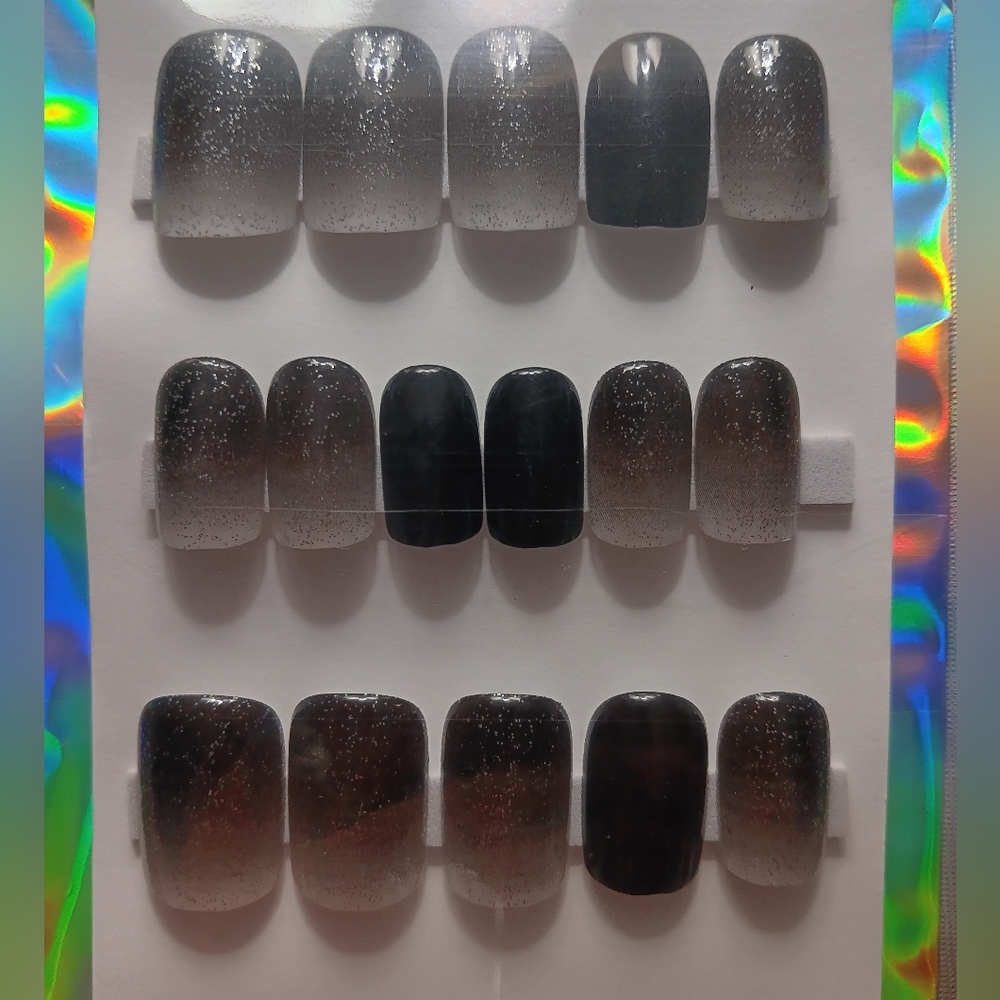 🍉 Sz. MED OMBRE/BLK/SLV/GRAY & SPARKLE NAILS!